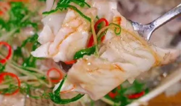 清蒸鱼做法视频,简单美味，一招掌握的烹饪秘诀